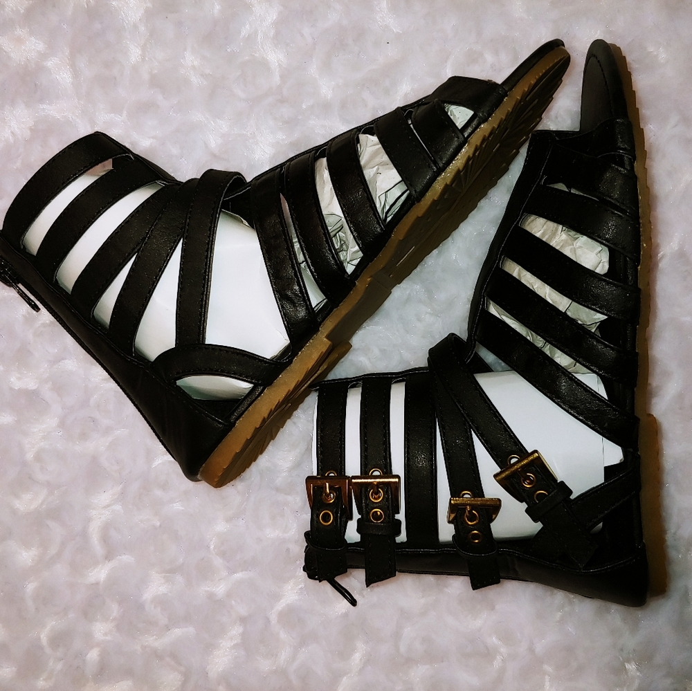 Girl's Sandals - Picture 3 of 5